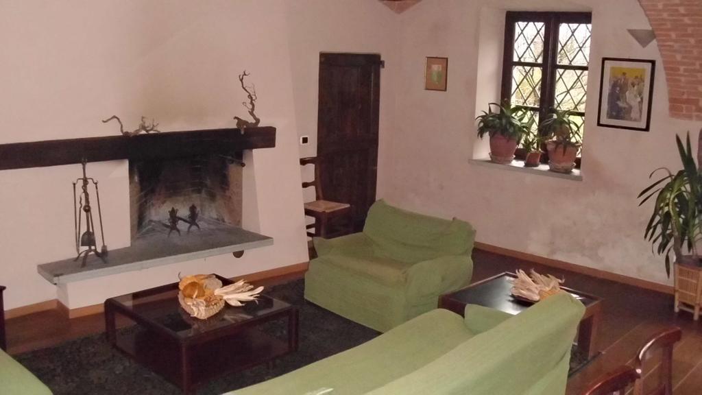 Locanda Del Molino Vecchio Magliano Alfieri Værelse billede